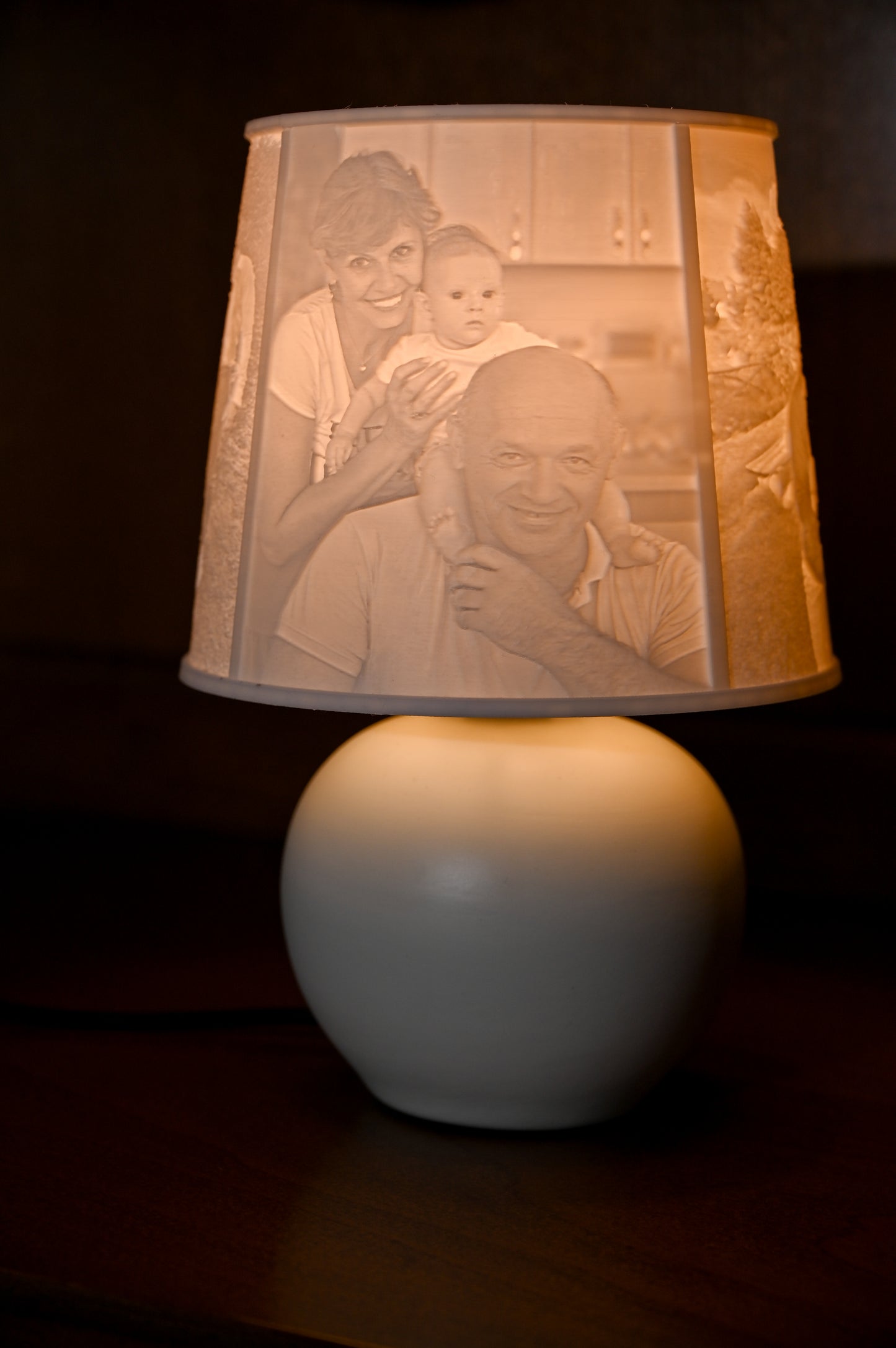 🤍Aurora - personalizovaná biela lampa